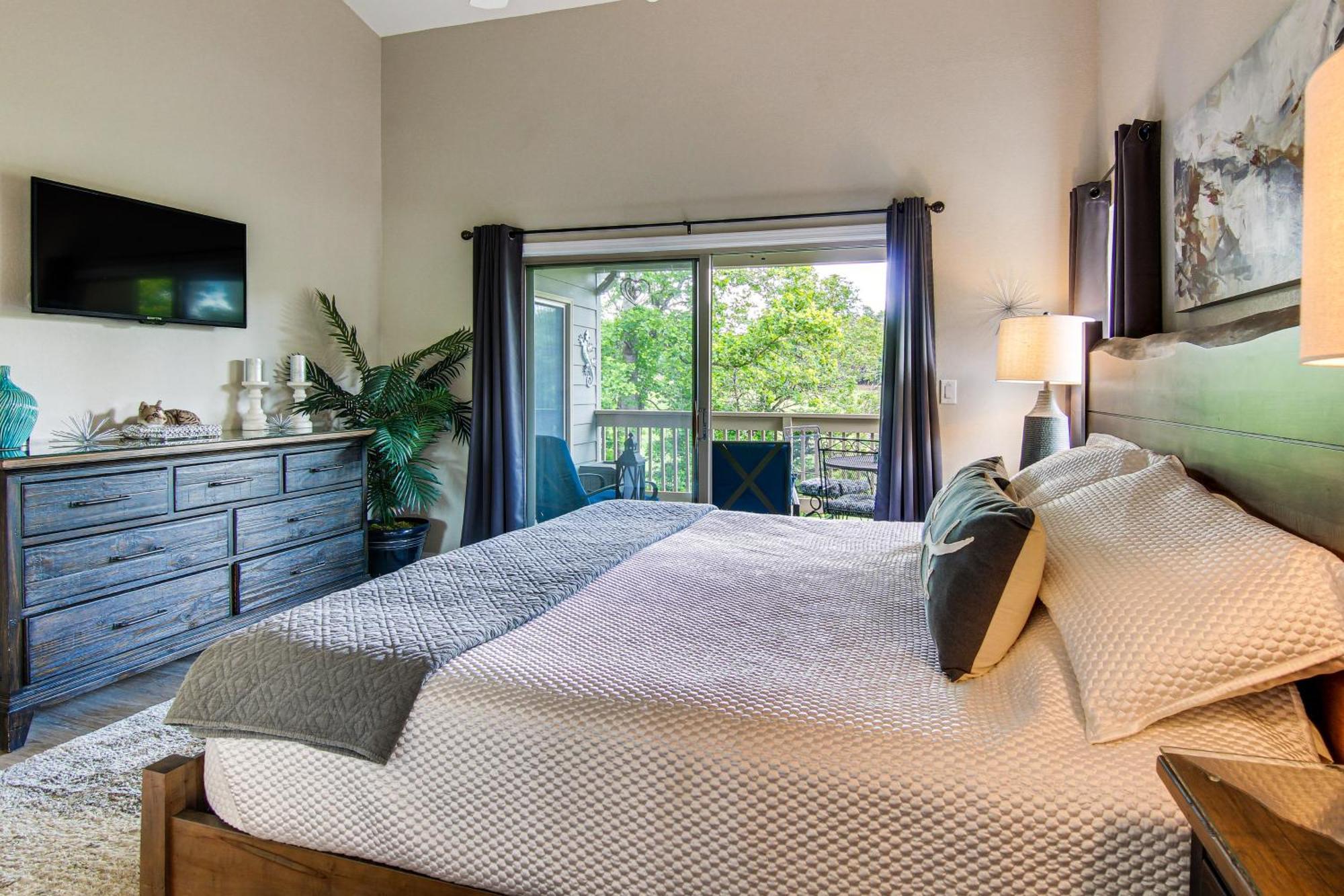 Lake Lure Condo With Resort Pool And Beach Access! 외부 사진