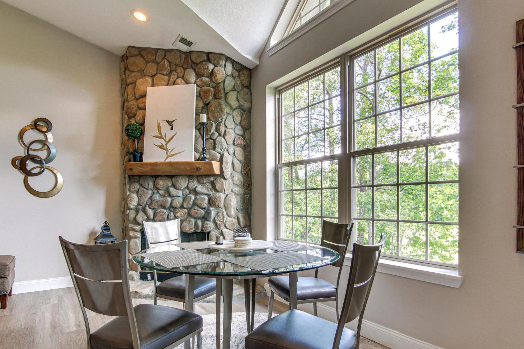 Lake Lure Condo With Resort Pool And Beach Access! 외부 사진