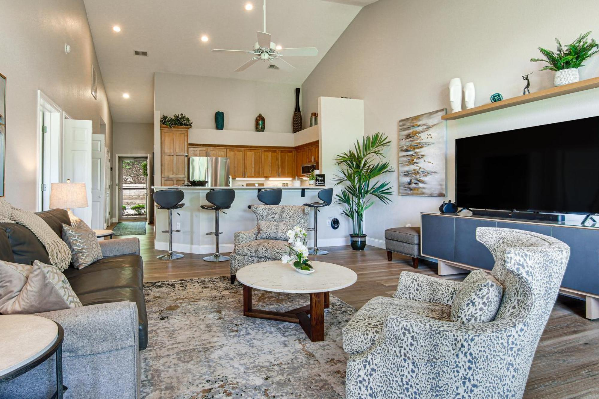 Lake Lure Condo With Resort Pool And Beach Access! 외부 사진